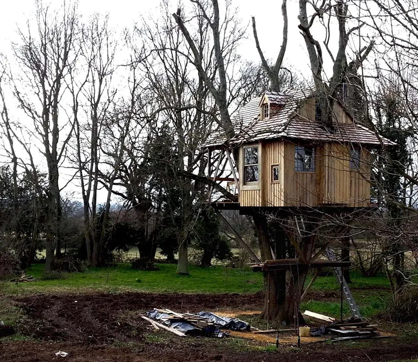 Treehouse, Sussex detail 1